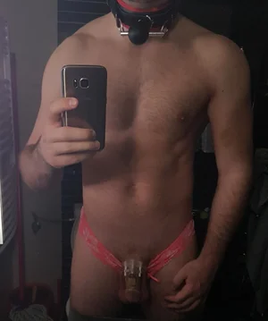 28, otrok/sissy, Praha, hleda dom. ženu/dívku 