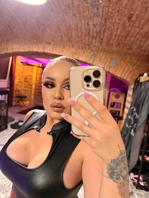 Perverzní madam 