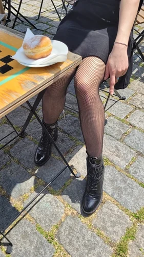 Adventní vyznání Wandě, Venuši v kožichu, kůži, latexu.