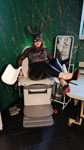 👊 Fisting s Astou ti dodá pocit naplnění 🤭