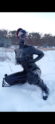 Moira a Ares, možnost únosu i věznění 