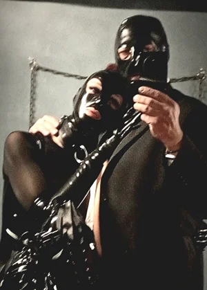 Hledám subinku pro osobní potřebu, možnost otroctví, pouze ženu 