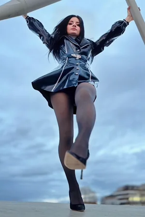Footfetish s Lady Evillin ✨