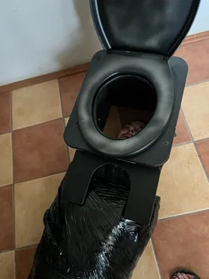 Otrocká toaleta pro tři dominy - pouze dnes! 