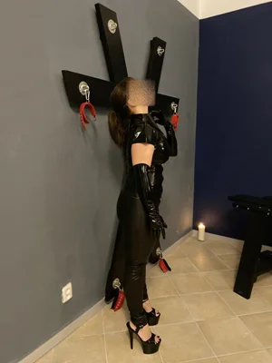 BDSM LACROIX mám otevřeno 