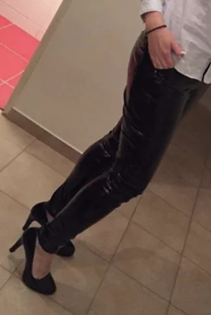 Hledám otroka na uklid - neděle 29.5.