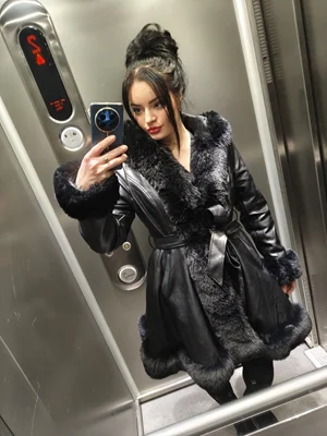 Doprovod na akce, festivaly, diskrétní BDSM v terénu