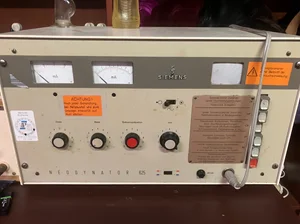 Prodám profi elektro k elektrostimulaci i elektrotortuře