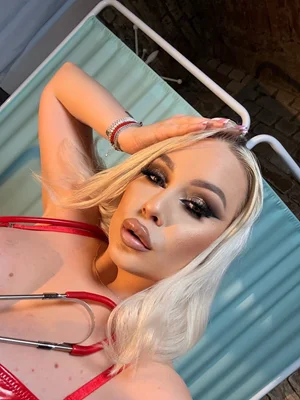 Online domina