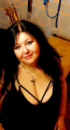 Madam Lydie 