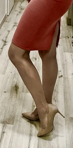 Sumbisivní otrok do služby