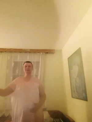 Miminko hledá madam  nosím  plenky 