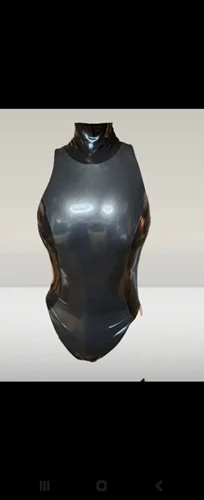 Latexové oblečení za rozumnou cenu ;)