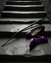 Madam Gina_spank_03.png