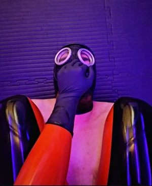 DÝCHÁŠ, AŽ JÁ ŘEKNU 