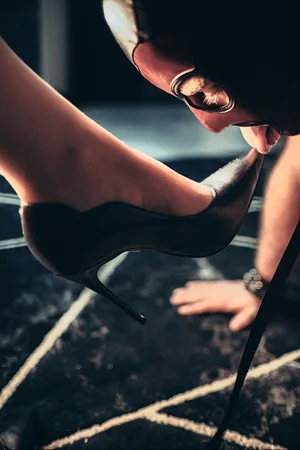 LEKCE ČIŠTĚNÍ BOT JAZYKEM