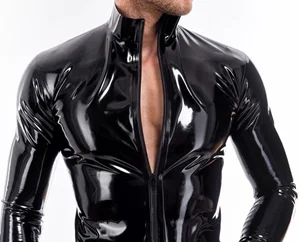 Spolehlivý sub hledá svoji dominu