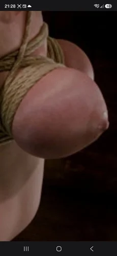 Dominantní muž hledá submisivni ženu 