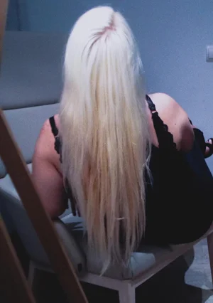 Domina nabízí (ne)příjemný relax ve dvou