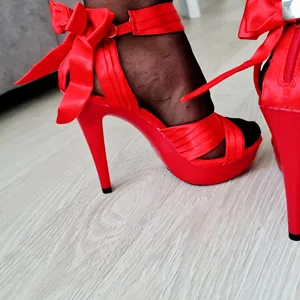 ..:: BDSM s grácií  a vědomá práce se sexuální energií ::..