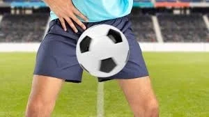 sadistku, nebo partu žen pro párty